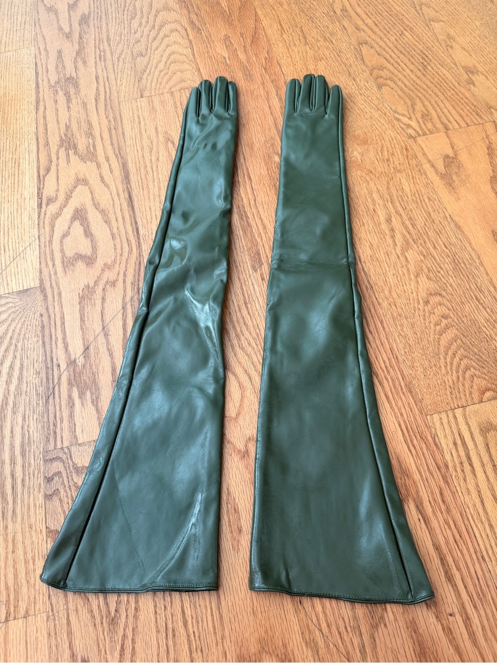 Long Military Green Leather Opera Gloves - Picture 7 of 8